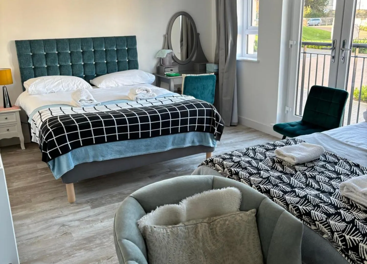 Bed & Breakfast Large En Suite Bedroom For 2 Persons No Breakfast Provided Edinburgh