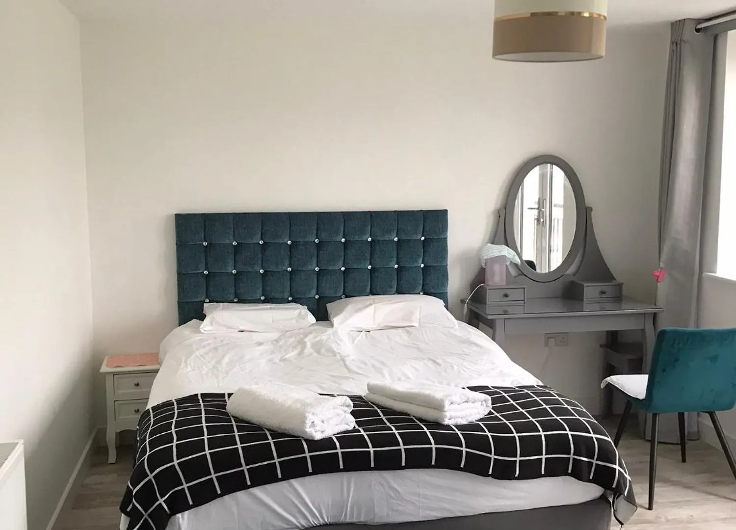 Large En Suite Bedroom For 2 Persons No Breakfast Provided Edinburgh 0*,  United Kingdom