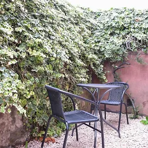 Lovely Sunny 2 Bed Coast EDI